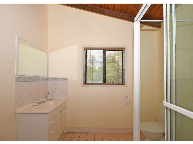 36 Swan Drive, Booral QLD 4655