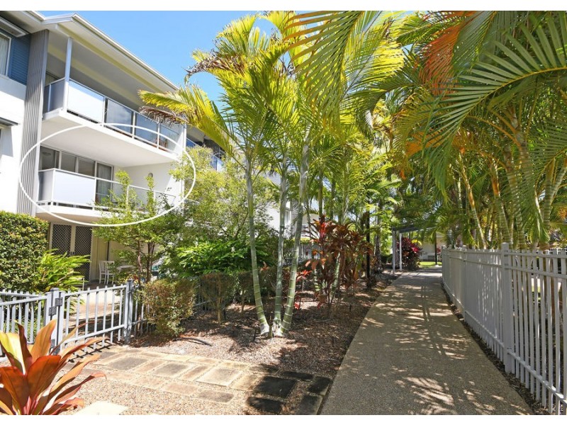 28/68 Pulgul Street, Urangan QLD 4655