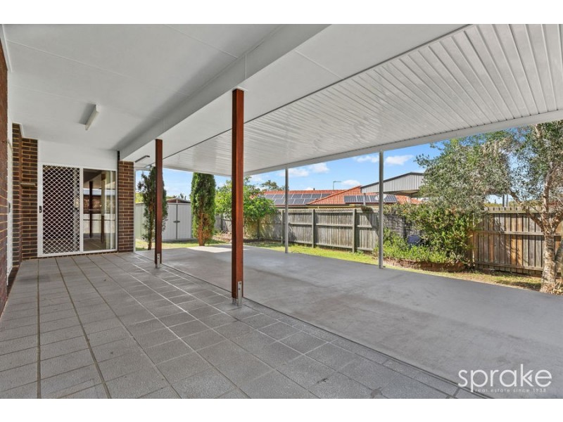 21 Colyton Street, Torquay QLD 4655