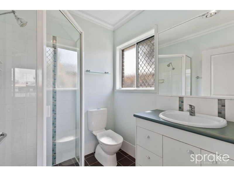 21 Colyton Street, Torquay QLD 4655