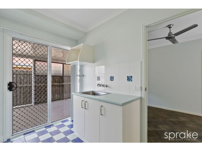 21 Colyton Street, Torquay QLD 4655