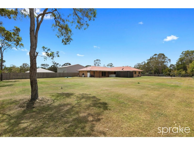48 Senor Avenue, Urangan QLD 4655