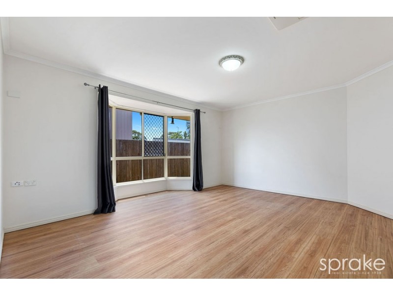 48 Senor Avenue, Urangan QLD 4655