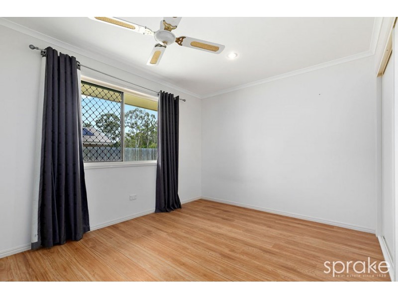 48 Senor Avenue, Urangan QLD 4655