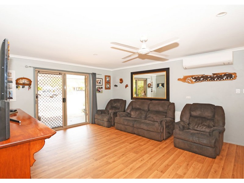 61 Dover Street, Pialba QLD 4655