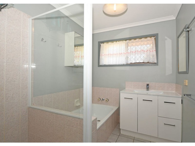 61 Dover Street, Pialba QLD 4655