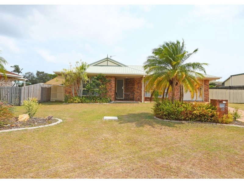 20 Brolga Court, Eli Waters QLD 4655