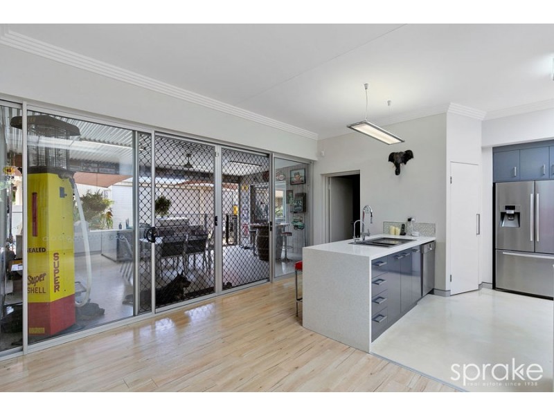 5 Kehlet Street, Point Vernon QLD 4655