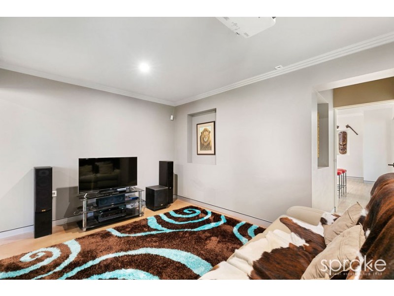 5 Kehlet Street, Point Vernon QLD 4655