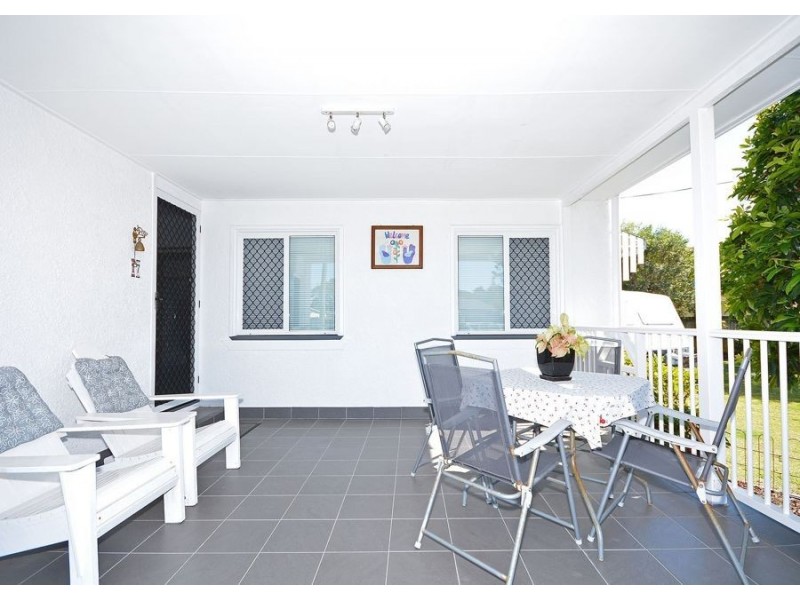 17 Ann Street, Torquay QLD 4655