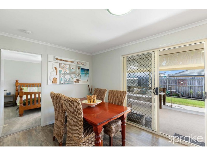 6 Sirius Court, Eli Waters QLD 4655