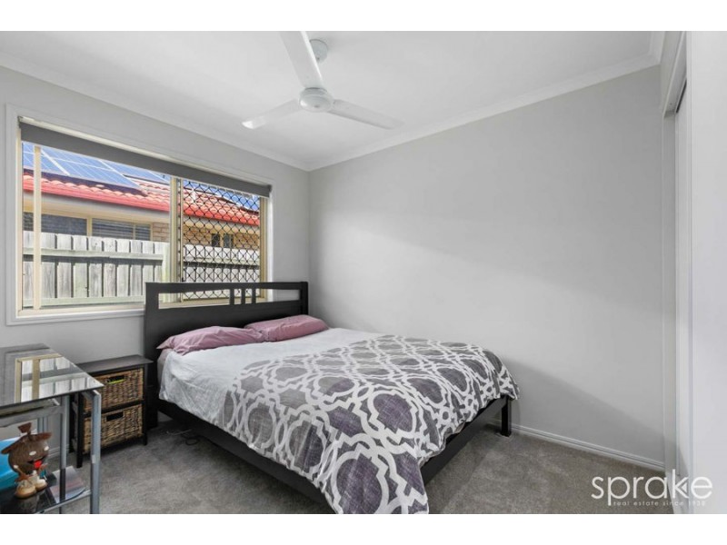 6 Sirius Court, Eli Waters QLD 4655