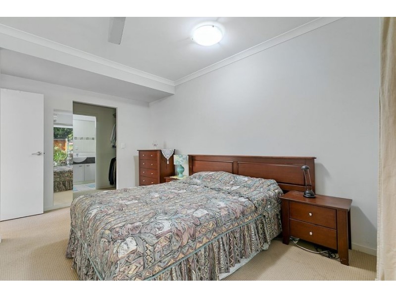 27/27-29 Stephenson Street, Pialba QLD 4655