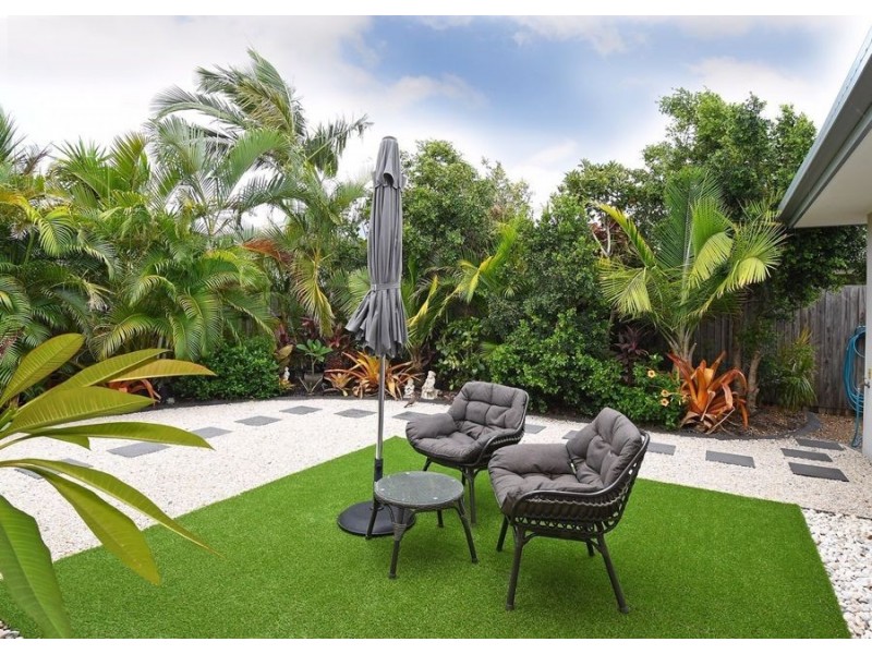 6 Seahaven Circuit, Pialba QLD 4655