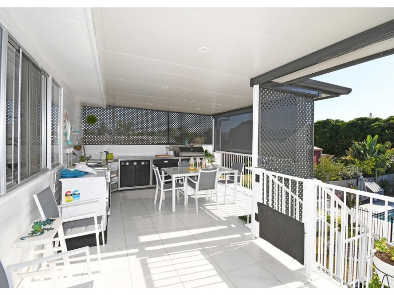 78 Howard Street, Burrum Heads QLD 4659