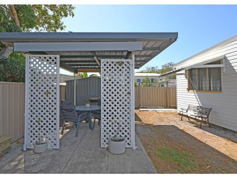 78 Howard Street, Burrum Heads QLD 4659