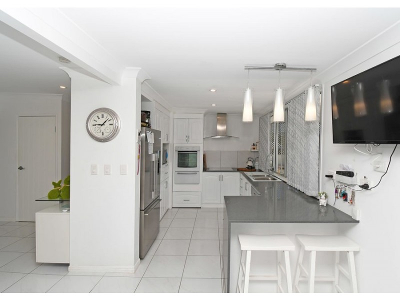 78 Howard Street, Burrum Heads QLD 4659