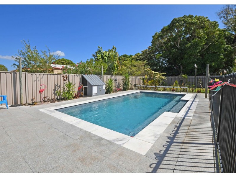 78 Howard Street, Burrum Heads QLD 4659