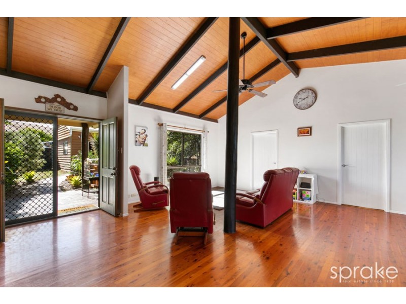34 Coongul Court, Urraween QLD 4655