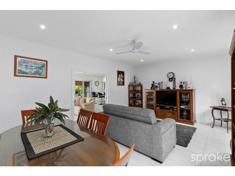 8 Kingsbarn Drive, Wondunna QLD 4655