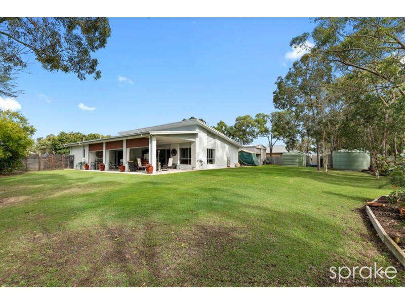 8 Kingsbarn Drive, Wondunna QLD 4655