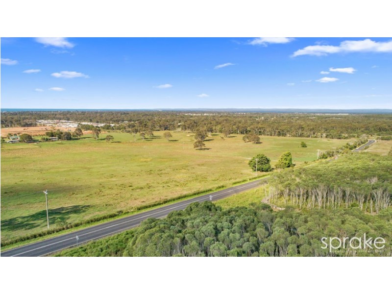 210-240 Maggs Hill Road, Nikenbah QLD 4655