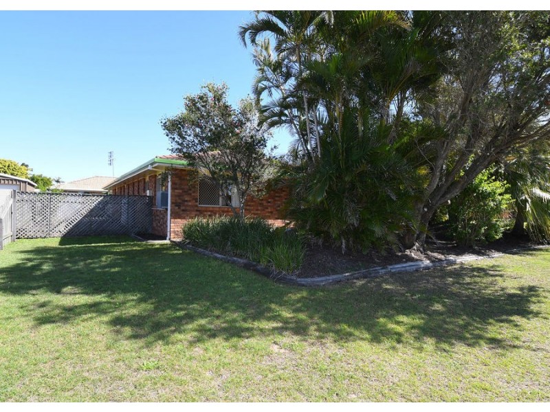 2 Sterling Court, Pialba QLD 4655