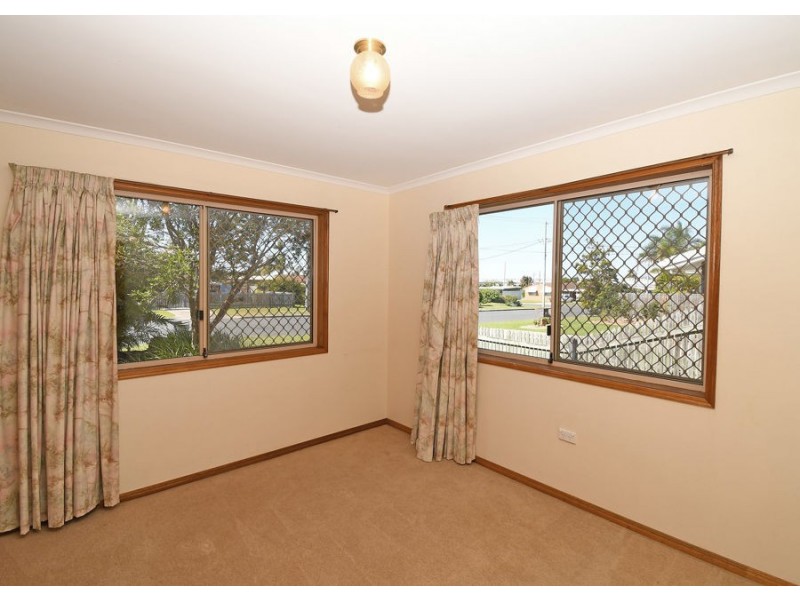 2 Sterling Court, Pialba QLD 4655