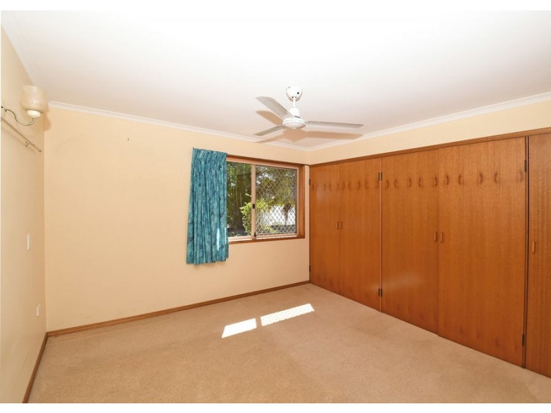 2 Sterling Court, Pialba QLD 4655