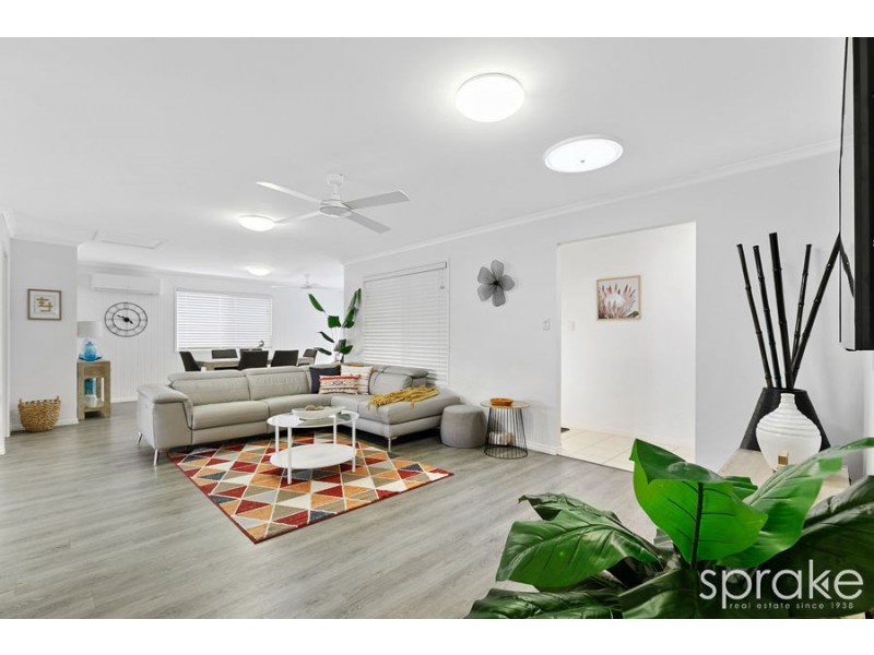 5 Sirius Court, Eli Waters QLD 4655