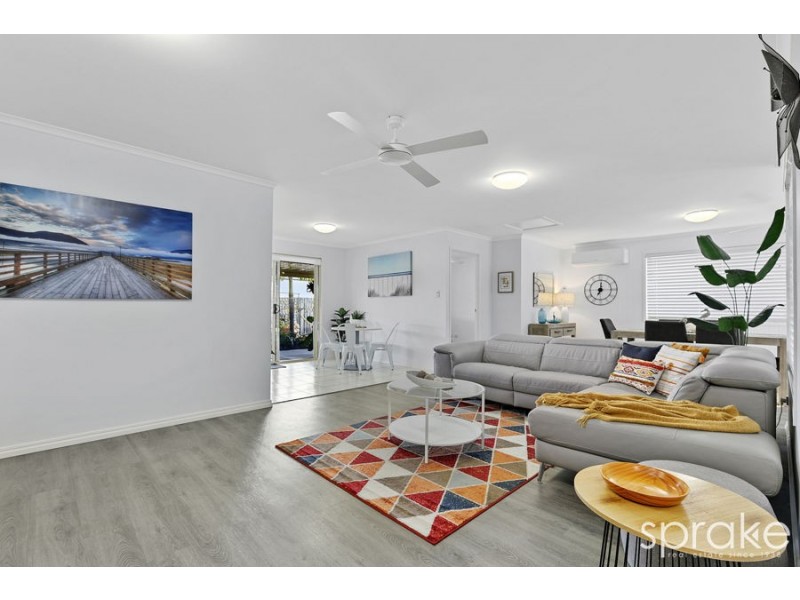 5 Sirius Court, Eli Waters QLD 4655