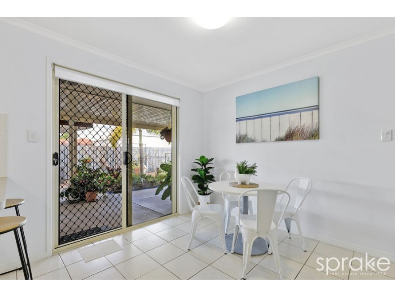 5 Sirius Court, Eli Waters QLD 4655