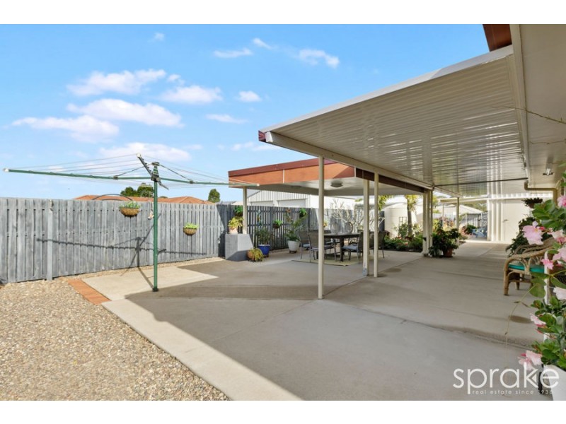 5 Sirius Court, Eli Waters QLD 4655