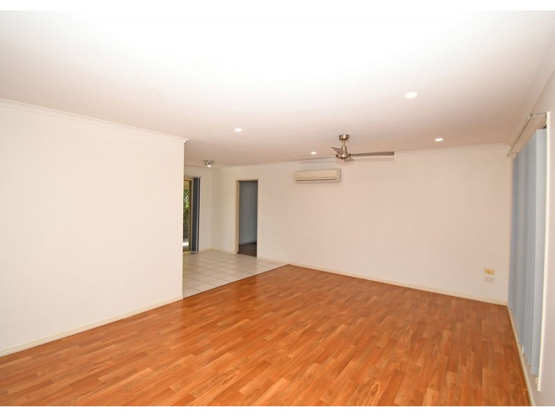 98 Nissen Street, Urraween QLD 4655