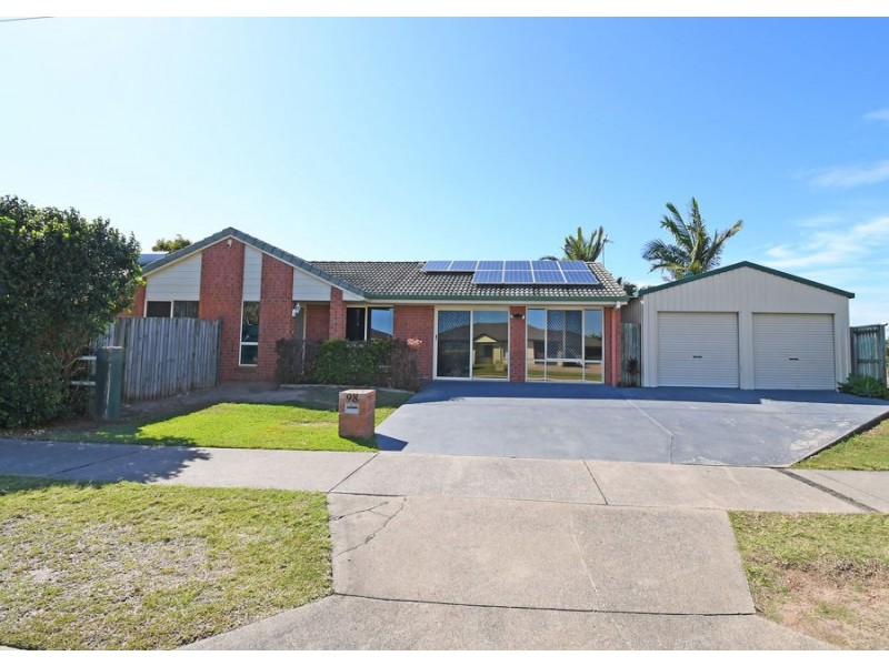 98 Nissen Street, Urraween QLD 4655