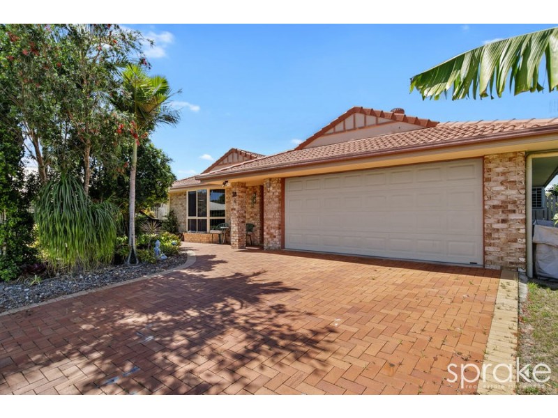 18 Aqualine Drive, Point Vernon QLD 4655
