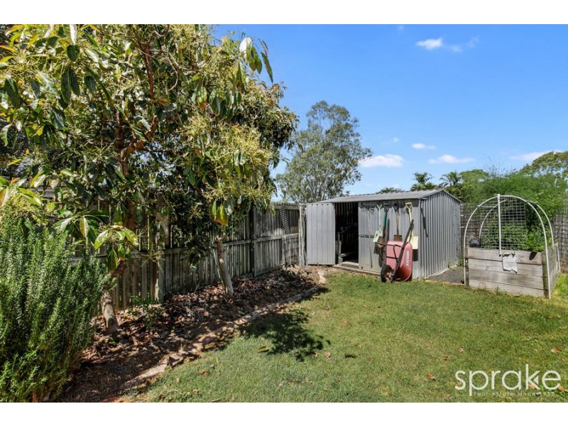 18 Aqualine Drive, Point Vernon QLD 4655