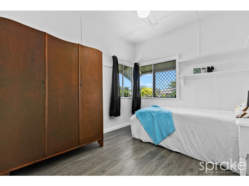 16 Mary Street, Scarness QLD 4655