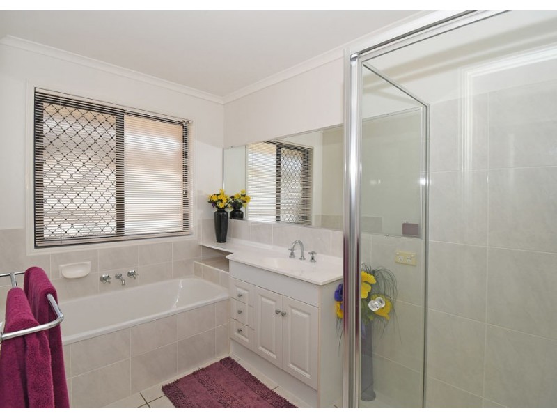 15 Glengarry Court, Kawungan QLD 4655