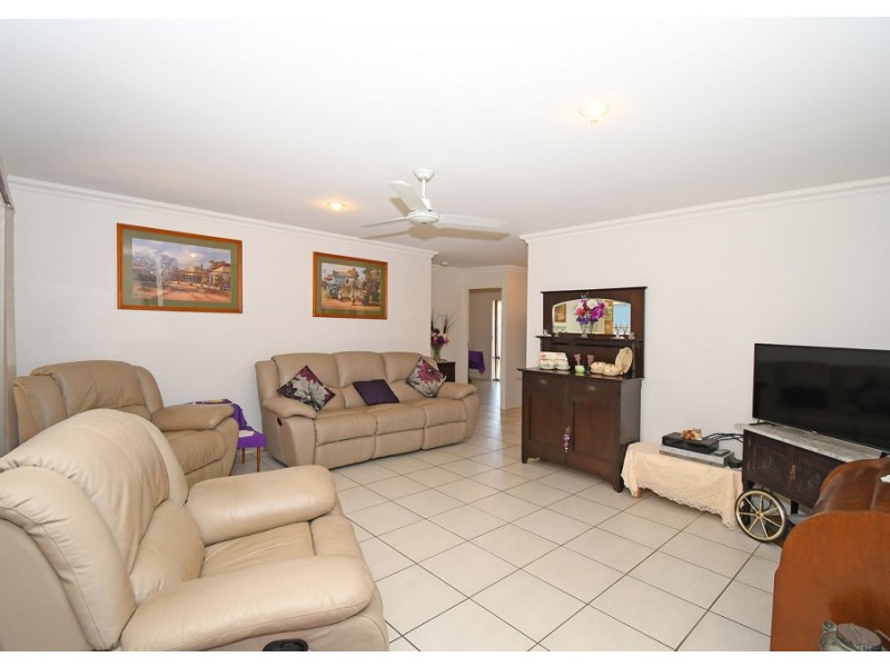 15 Glengarry Court, Kawungan QLD 4655