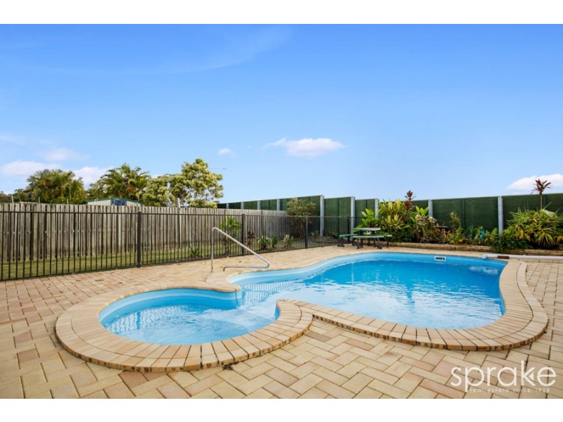 14 Burnett Court, Eli Waters QLD 4655