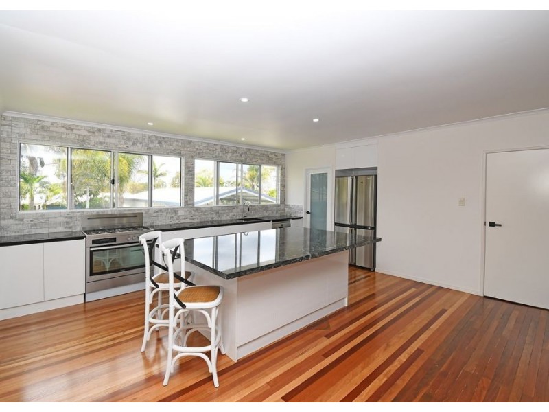 49 Mant Street, Point Vernon QLD 4655