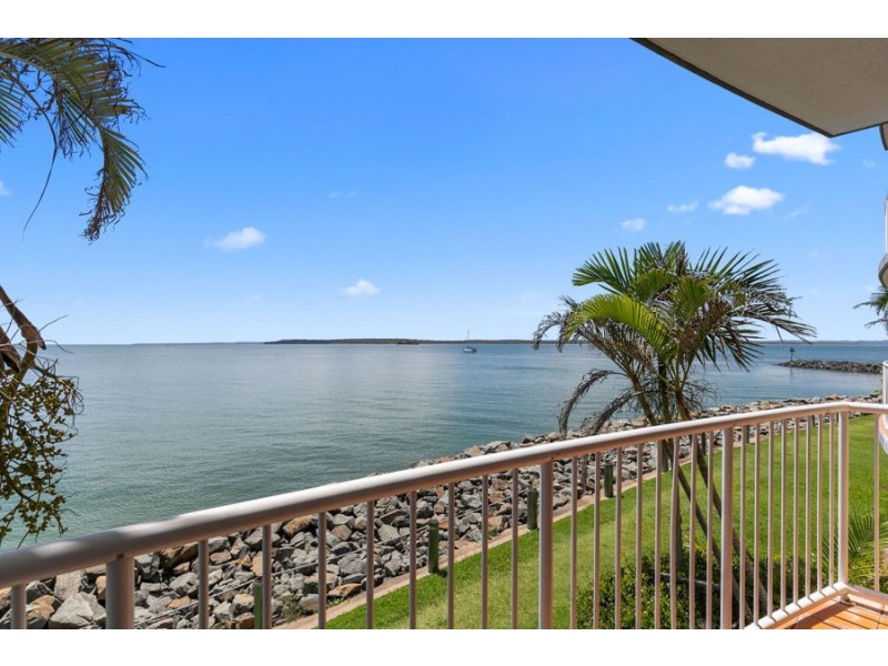 64/17 Buccaneer Drive, Urangan QLD 4655