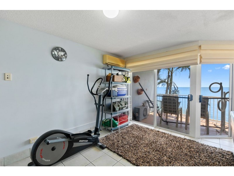 64/17 Buccaneer Drive, Urangan QLD 4655