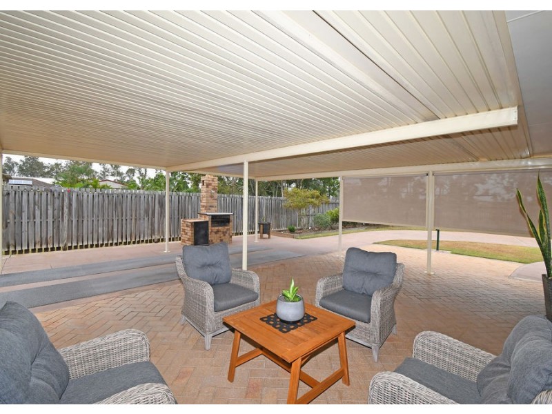 17 Brolga Court, Eli Waters QLD 4655