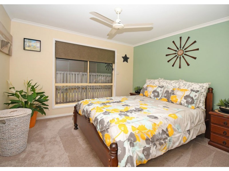 17 Brolga Court, Eli Waters QLD 4655