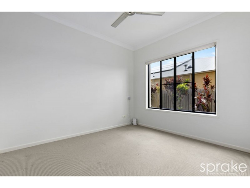 68 Long Street, Point Vernon QLD 4655