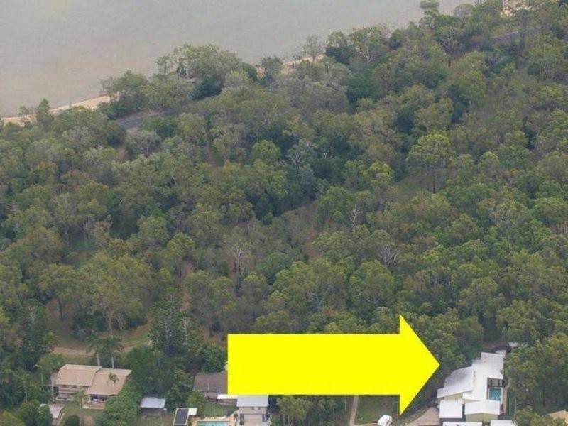 18 Parraweena Crt, Point Vernon QLD 4655