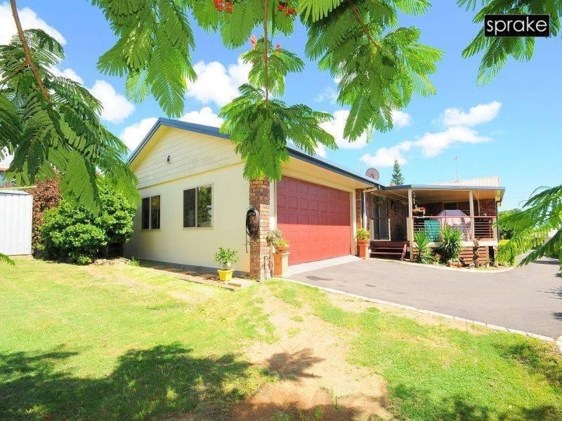 9 Goroka St, Kawungan QLD 4655