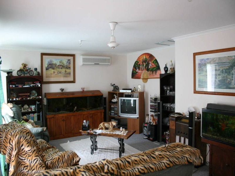 16 Porter Street, Point Vernon QLD 4655